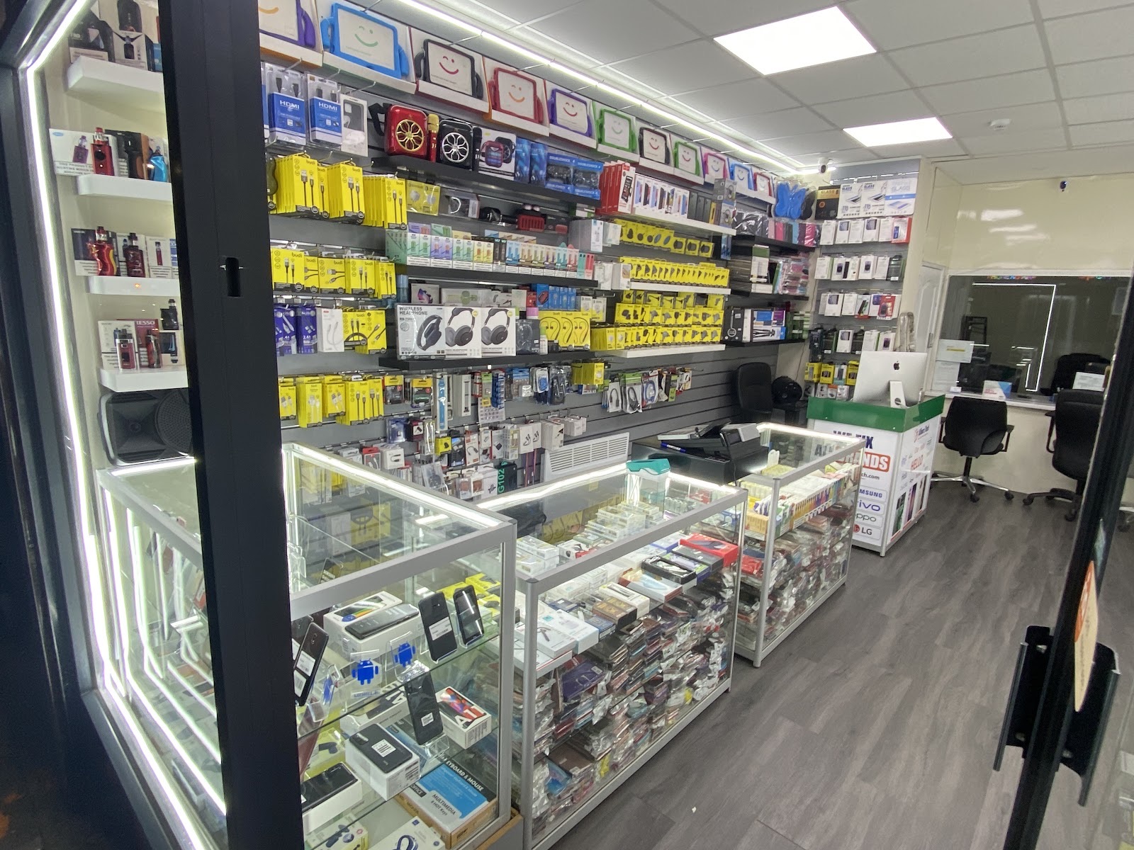 Alburz Tech Phone Repair and Accessories in Willesden London